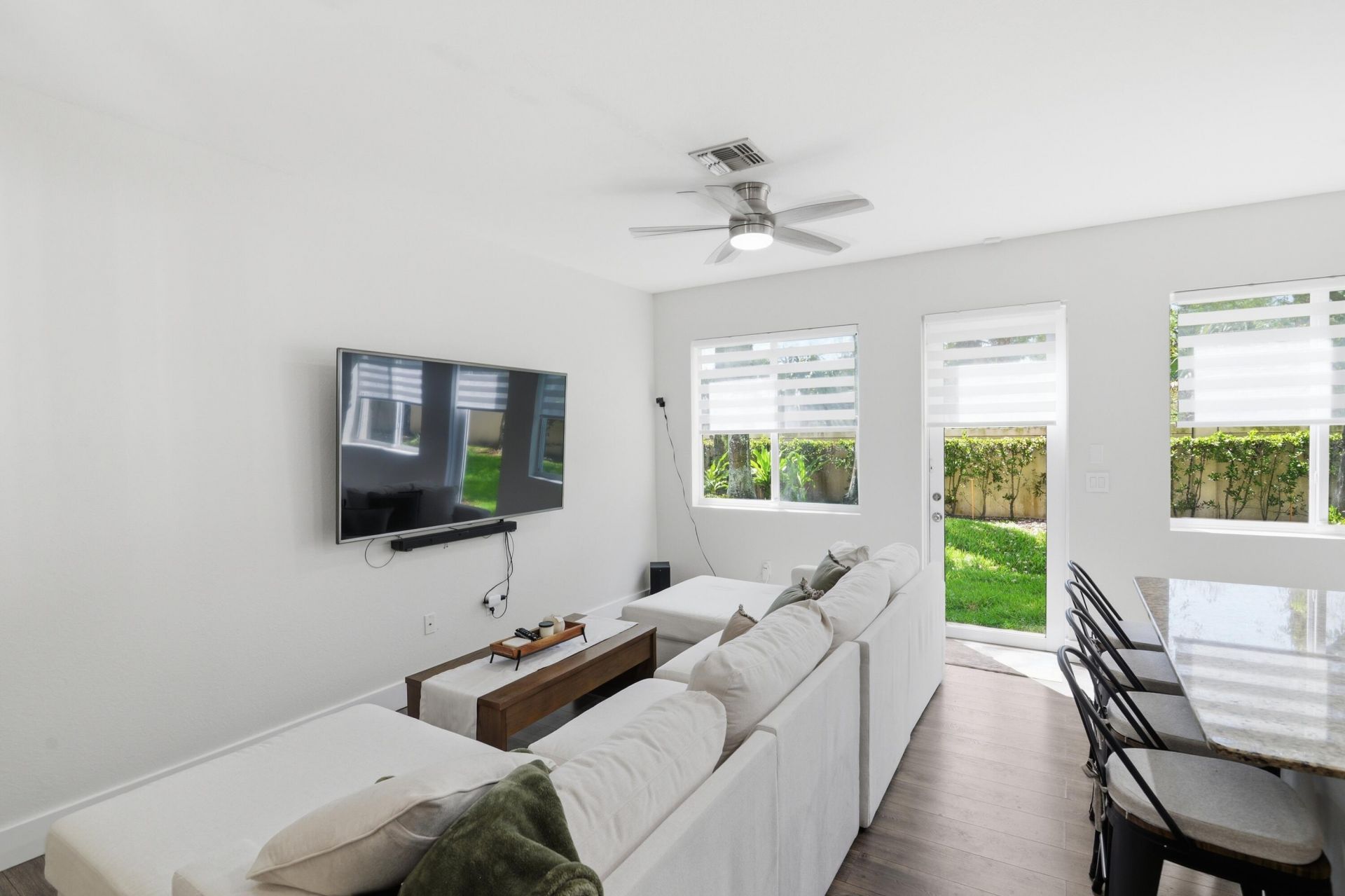 21482 NW 14th Court, Unit 21482, Miami Gardens, FL 33169 Photo