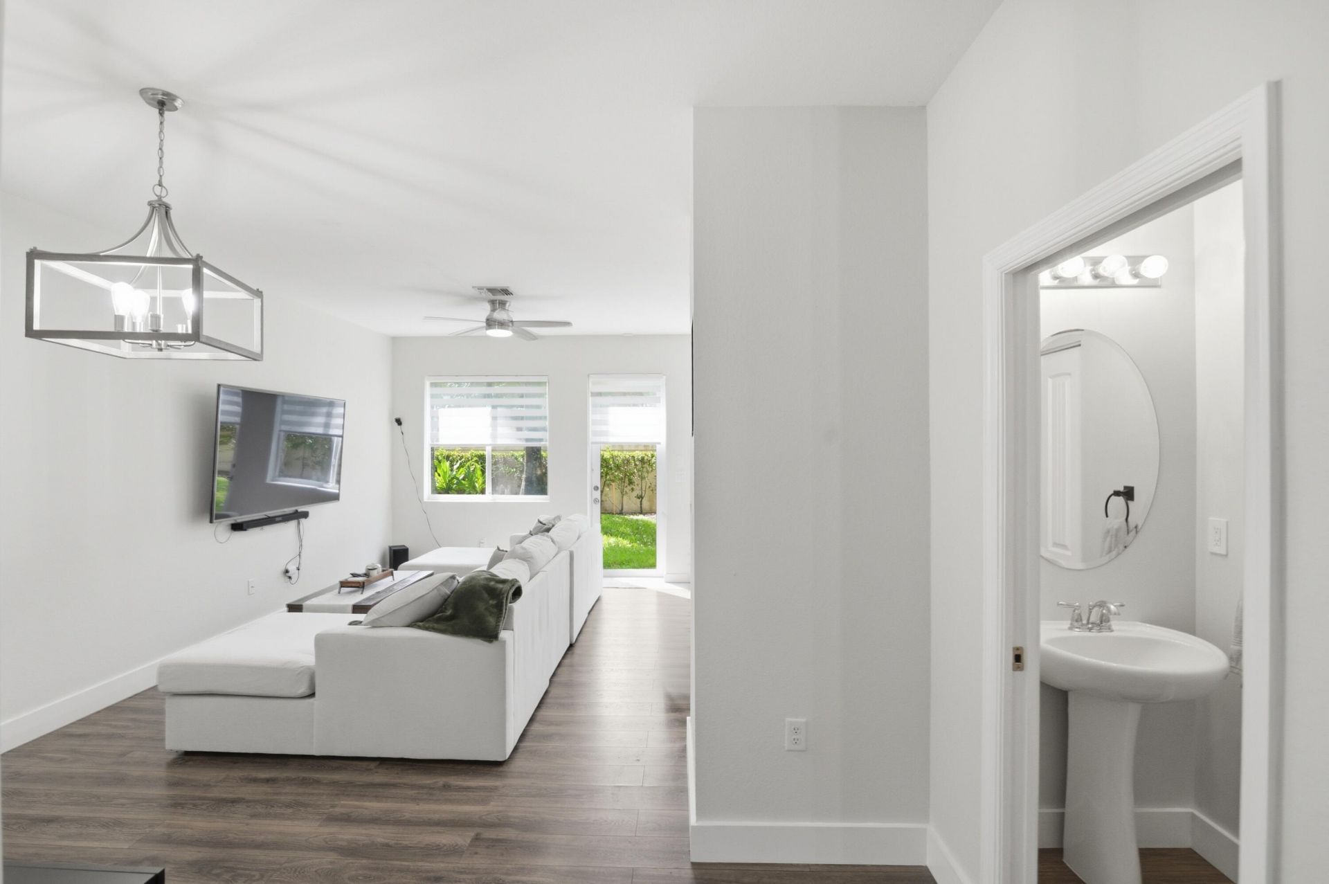 21482 NW 14th Court, Unit 21482, Miami Gardens, FL 33169 Photo