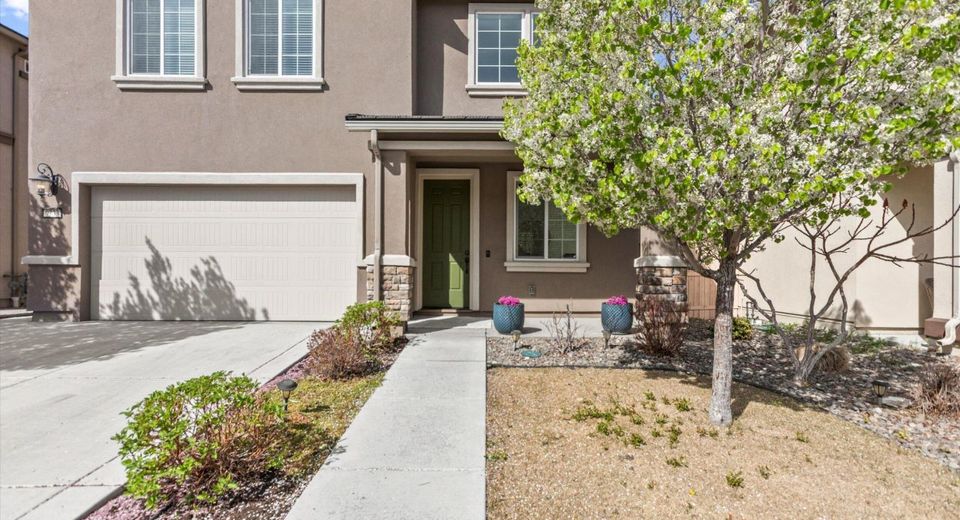 9733 Quartette Drive, Reno, NV 89521 Photo