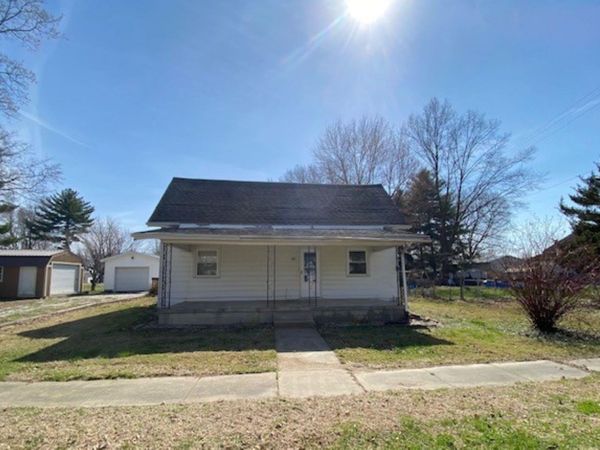 301 E 9th Street, Monroe City, IN 47557