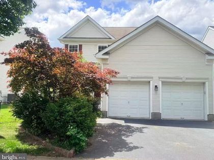 75 FOUNTAYNE LANE LAWRENCE, NJ 08648
