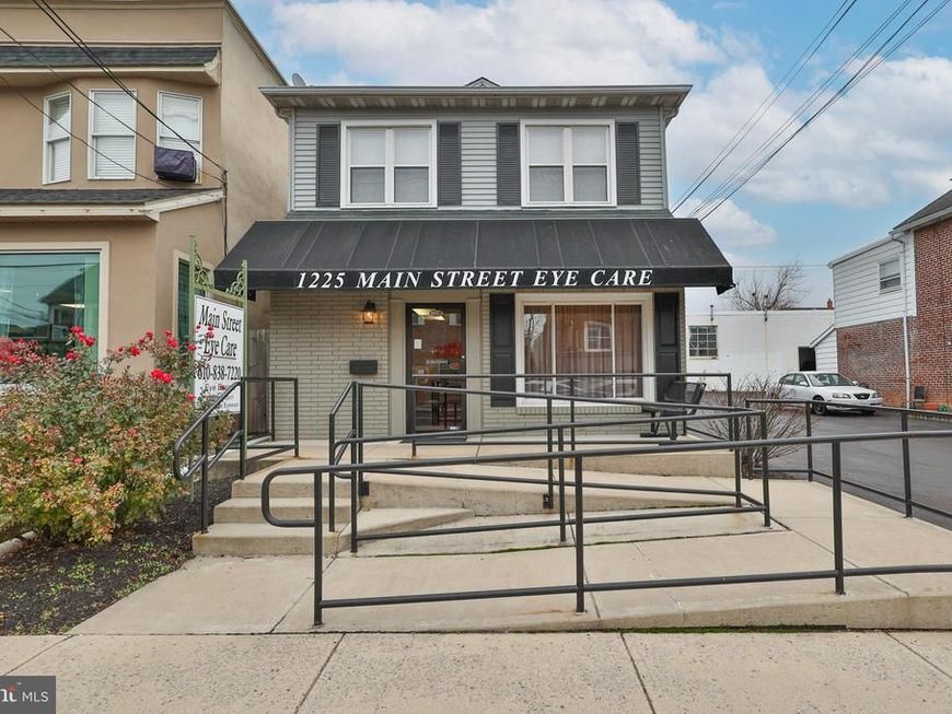 1225 Main Street , Hellertown, PA 18055 Main Photo