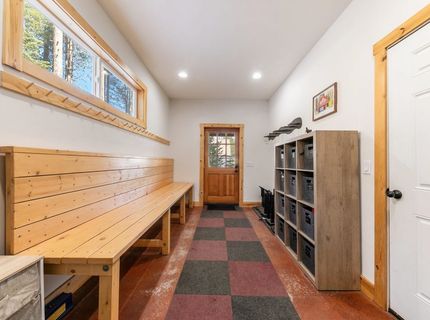 6192 Serene Road, Soda Springs, CA 95724 Photo