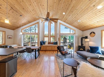 6192 Serene Road, Soda Springs, CA 95724 Photo