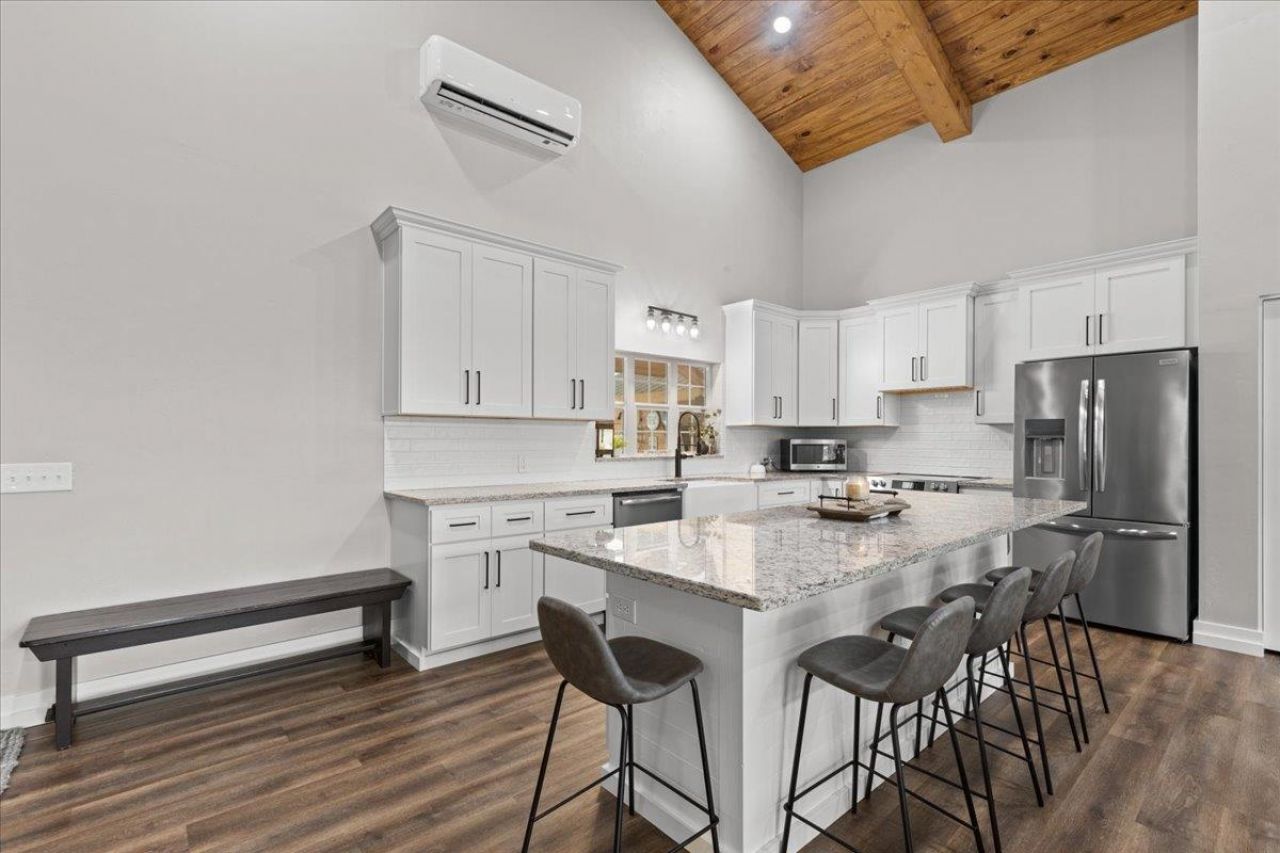 539 NW 5th Avenue, Steinhatchee, FL 32359 Photo