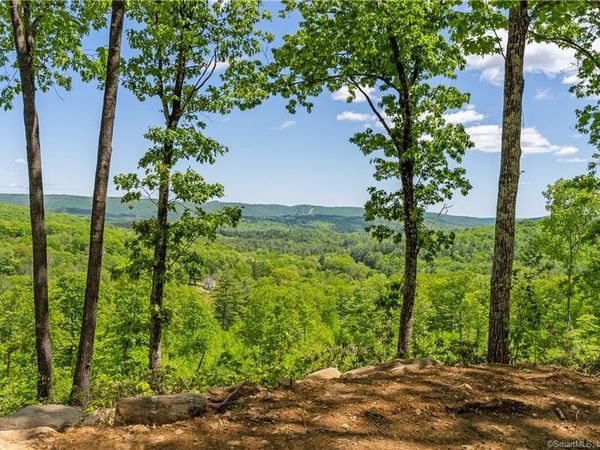 13 Dew, Barkhamsted, CT 06063