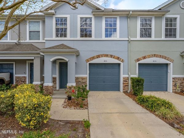 5833 PARKSTONE CROSSING Drive, Jacksonville, FL 32258