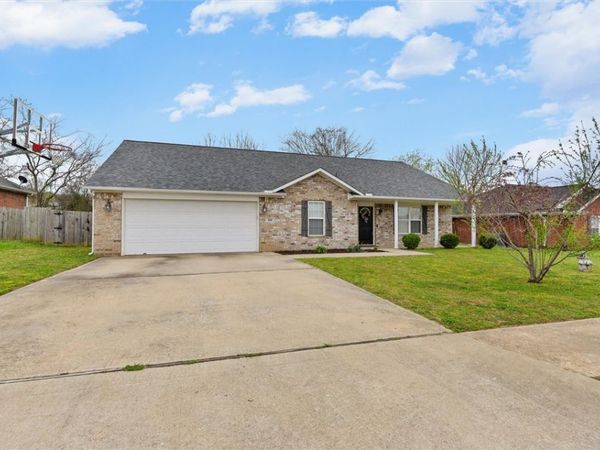 499 Buckboard Road , West Fork, AR 72774