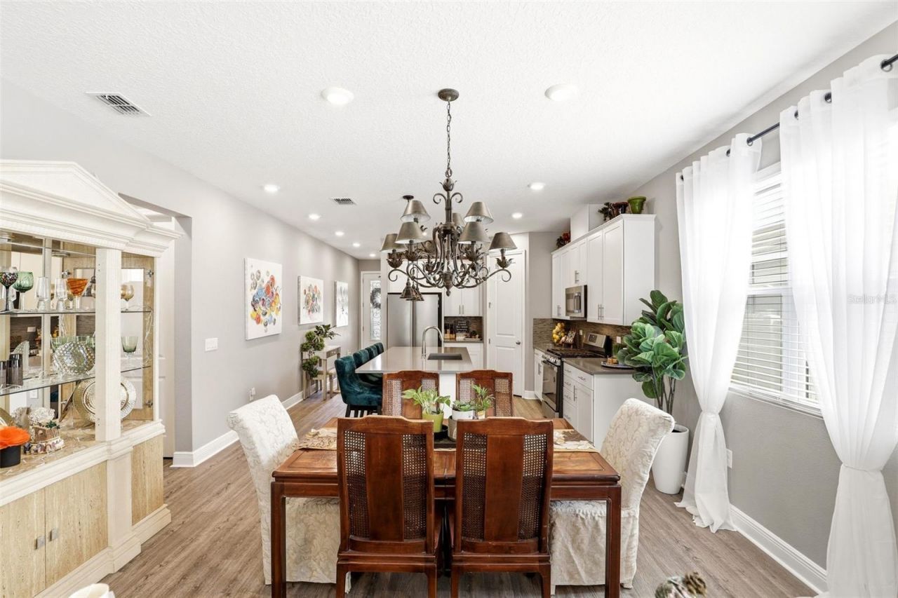 5256 Meadow Song Drive , Okahumpka, FL 34762 Photo