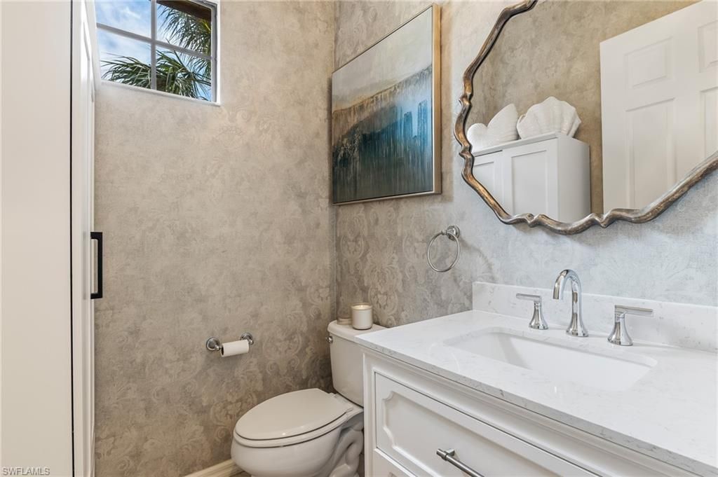 11901 Izarra Way , Unit 8612, Fort Myers, FL 33912 Photo