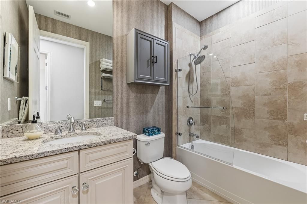 11901 Izarra Way , Unit 8612, Fort Myers, FL 33912 Photo