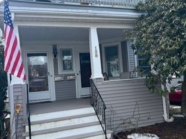 158 Willow St Boston, Unit 1, Boston, MA 02132