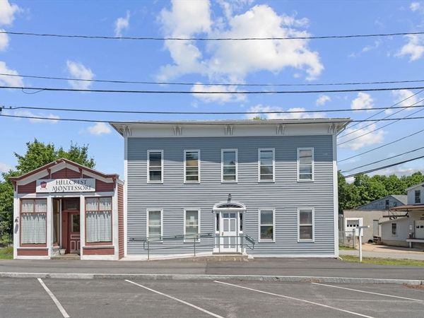18 Central St, Brookfield, MA 01506