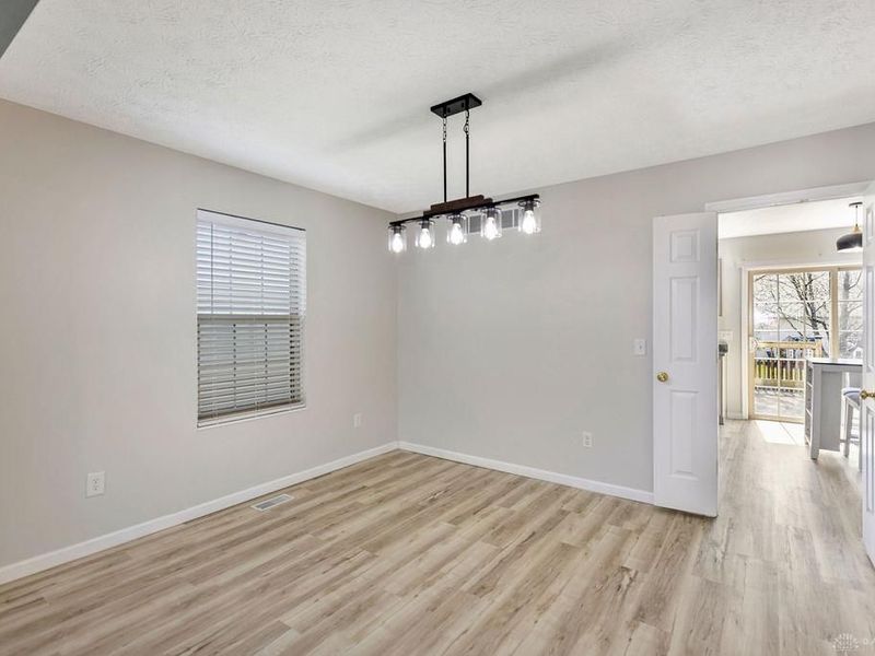 9228 Sawgrass Drive, Miamisburg, OH 45342 Photo 14