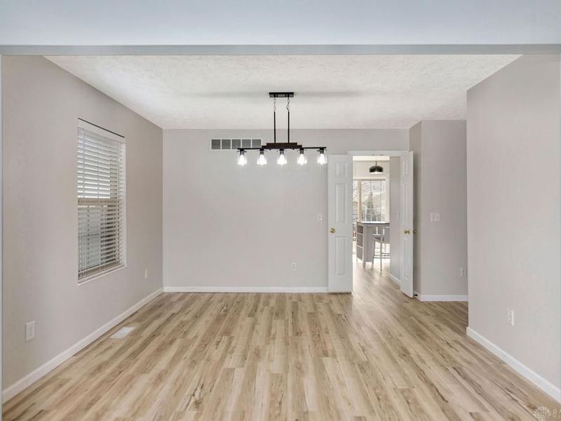 9228 Sawgrass Drive, Miamisburg, OH 45342 Photo 15