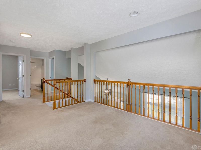 9228 Sawgrass Drive, Miamisburg, OH 45342 Photo 36