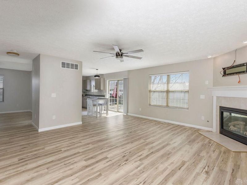 9228 Sawgrass Drive, Miamisburg, OH 45342 Photo 8