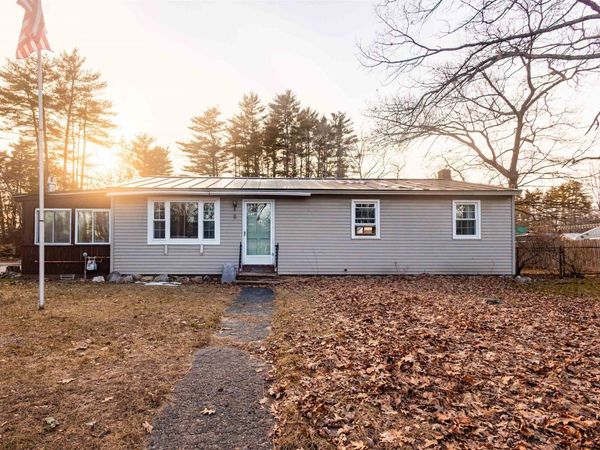 8 Randlett Street, Concord, NH 03303