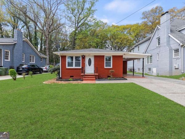 628 S Evelyn Place NW, Atlanta, GA 30318