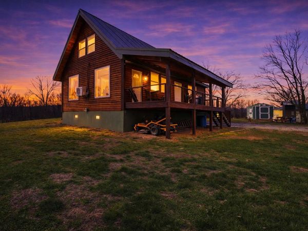 16859 Highway U, Willow Springs, MO 65793