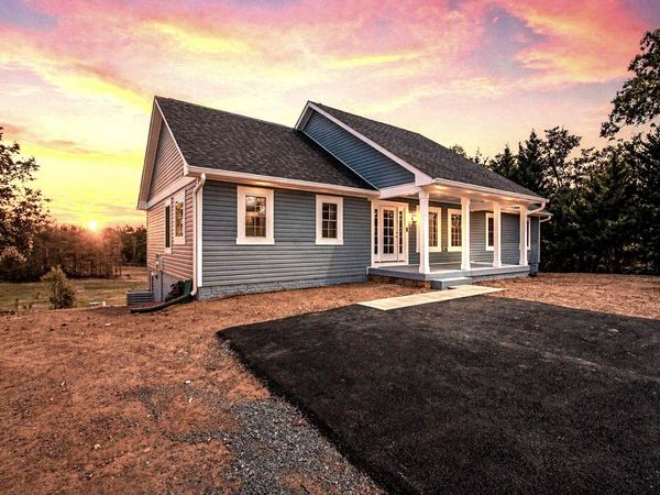 656 TRUSLOW ROAD, FREDERICKSBURG, VA 22406