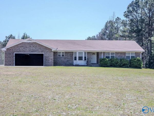 514 Curry Chapel Road, Somerville, AL 35670