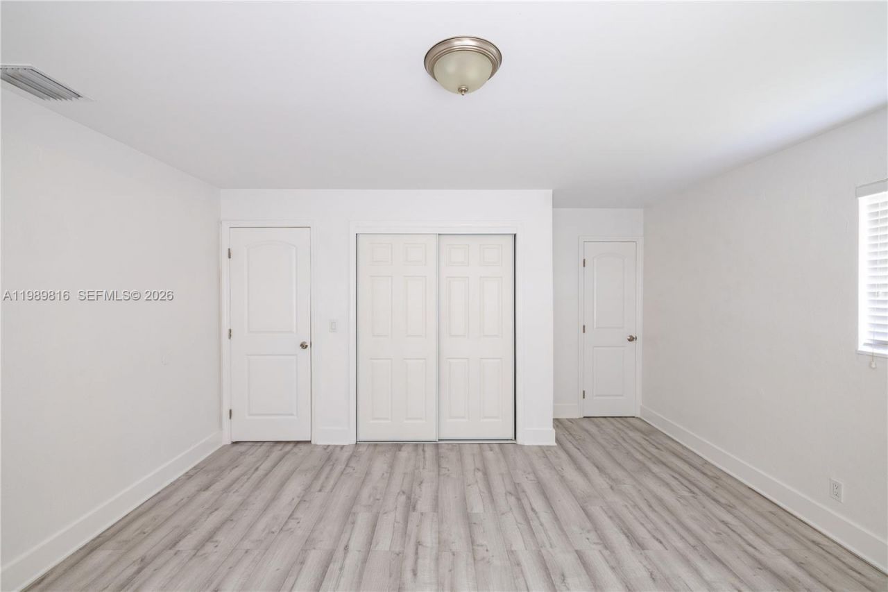 2455 Wiley Ct, Hollywood, FL 33020 Photo