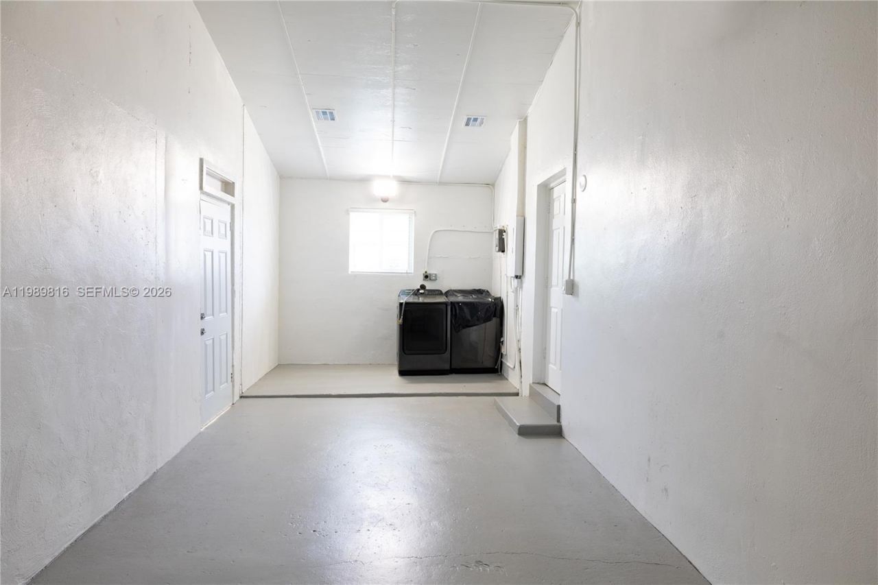 2455 Wiley Ct, Hollywood, FL 33020 Photo