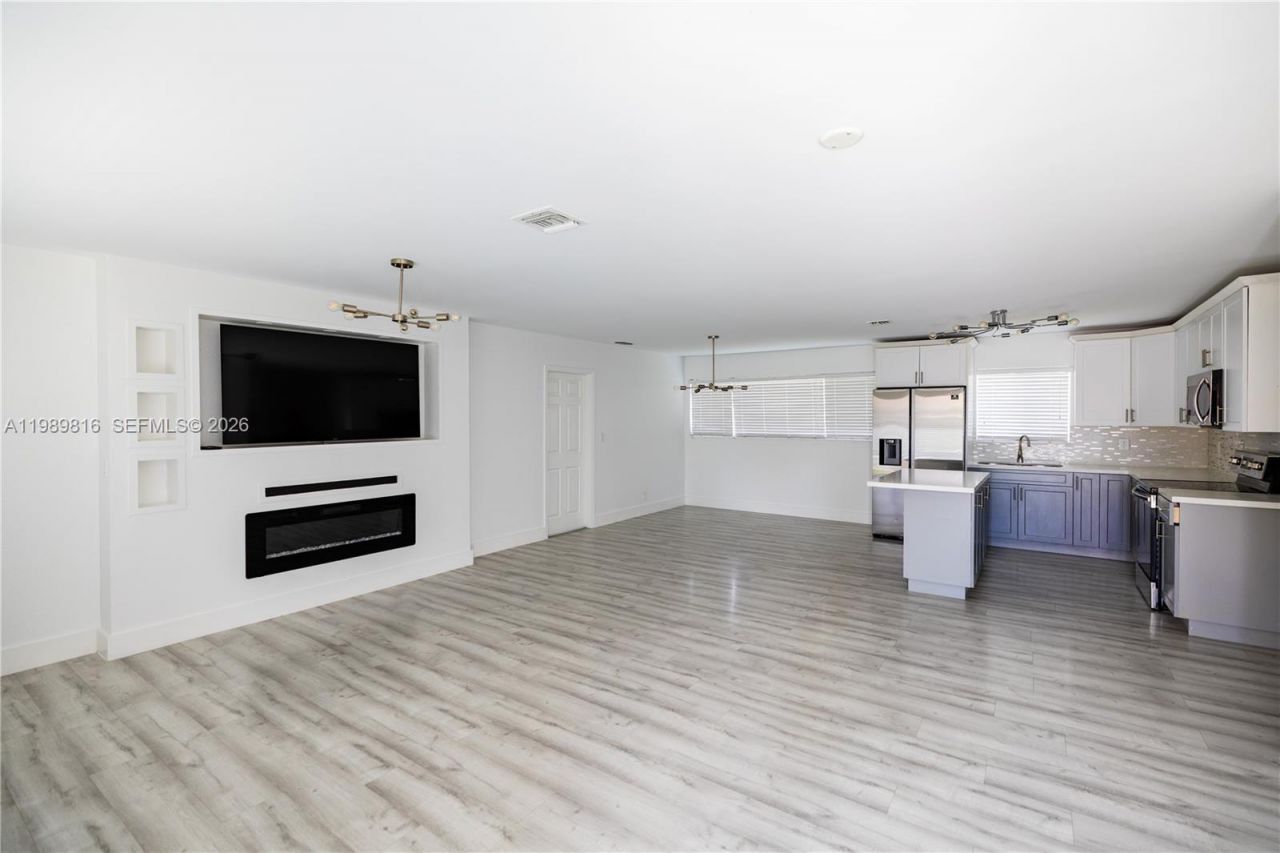 2455 Wiley Ct, Hollywood, FL 33020 Photo