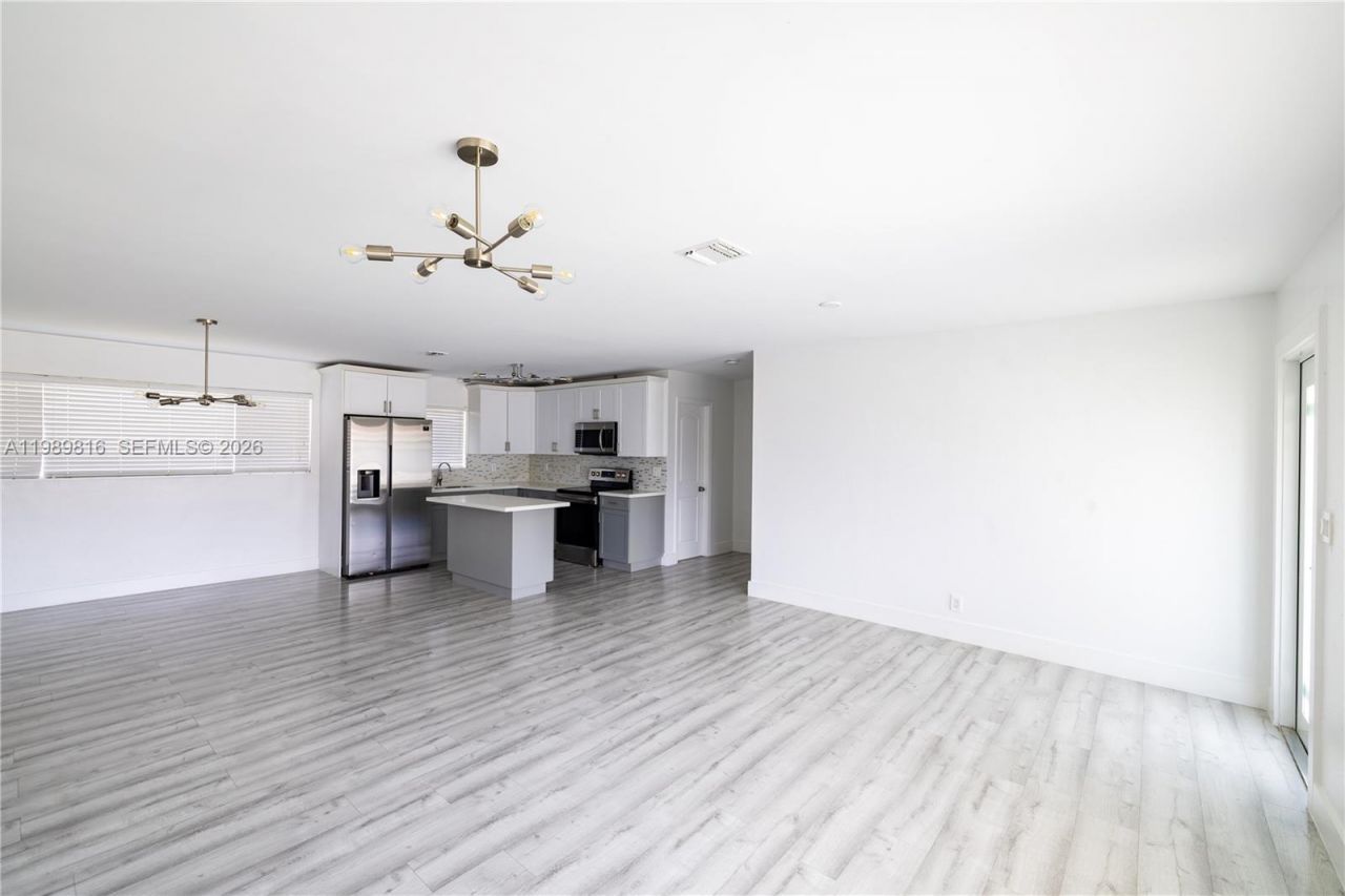 2455 Wiley Ct, Hollywood, FL 33020 Photo