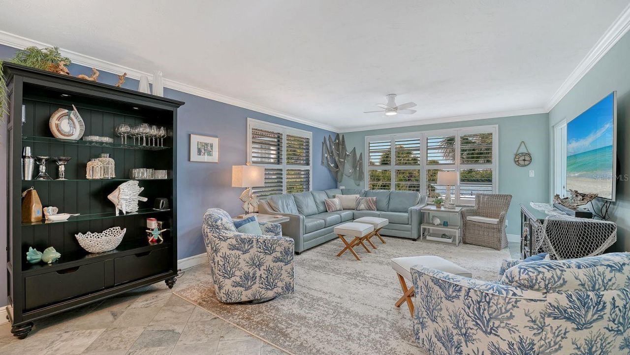 605 Sutton Place, Unit 201, Longboat Key, FL 34228 Photo