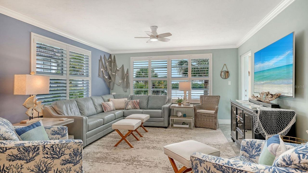 605 Sutton Place, Unit 201, Longboat Key, FL 34228 Photo