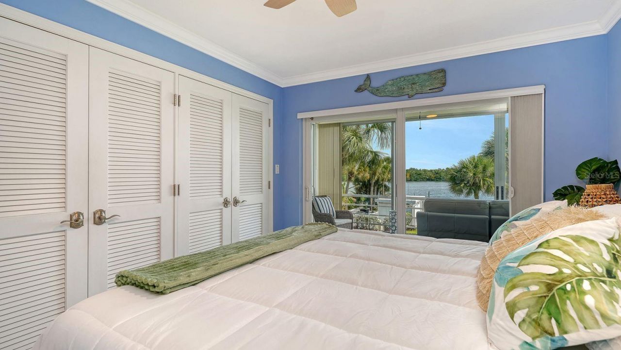 605 Sutton Place, Unit 201, Longboat Key, FL 34228 Photo