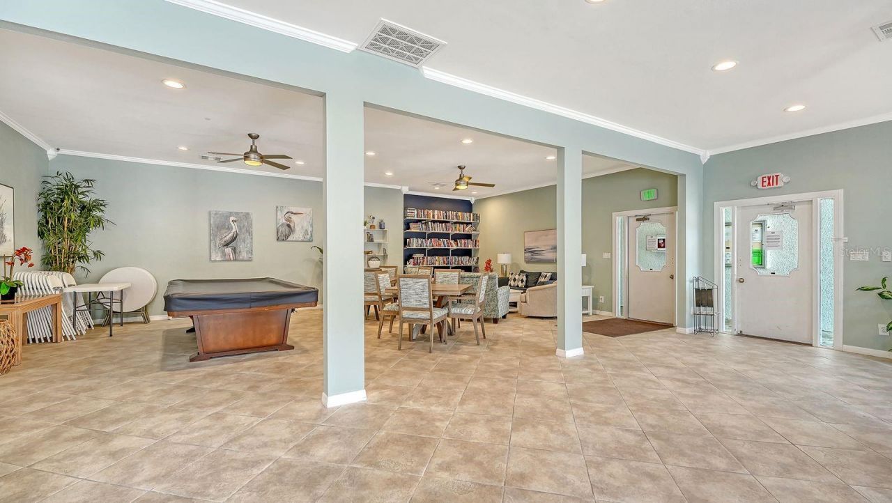 605 Sutton Place, Unit 201, Longboat Key, FL 34228 Photo