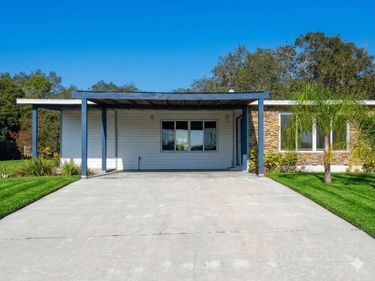 6423 OLD OAK AVENUE , SEBRING, FL 33876