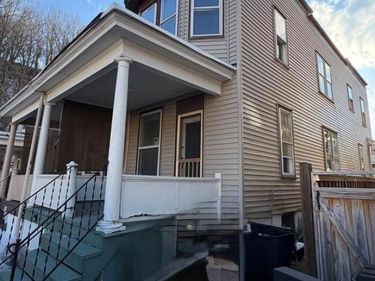 8 N LOCUST STREET, COAL TOWNSHIP, PA 17866