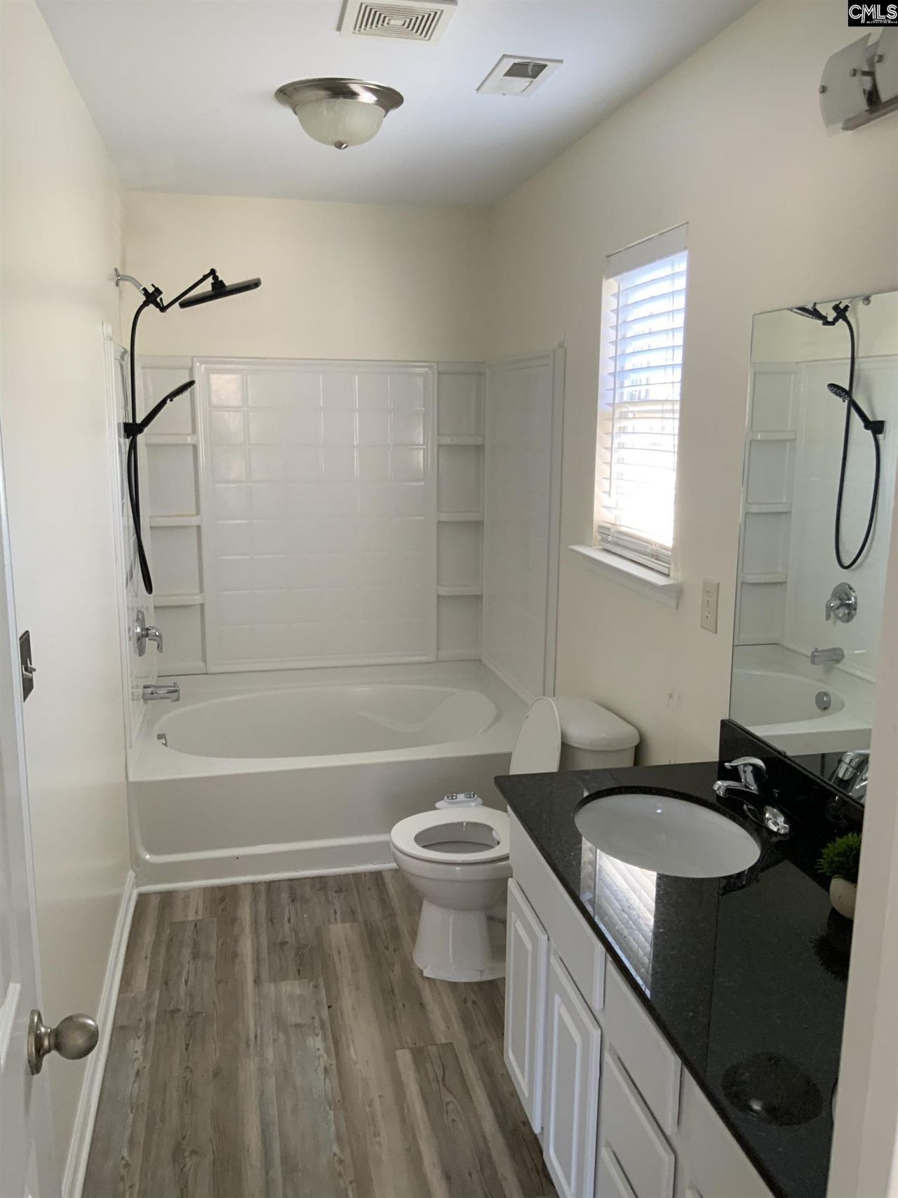 563 Silver Spoon Lane Photo 13