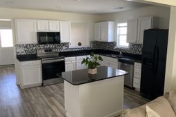 563 Silver Spoon Lane photo 4