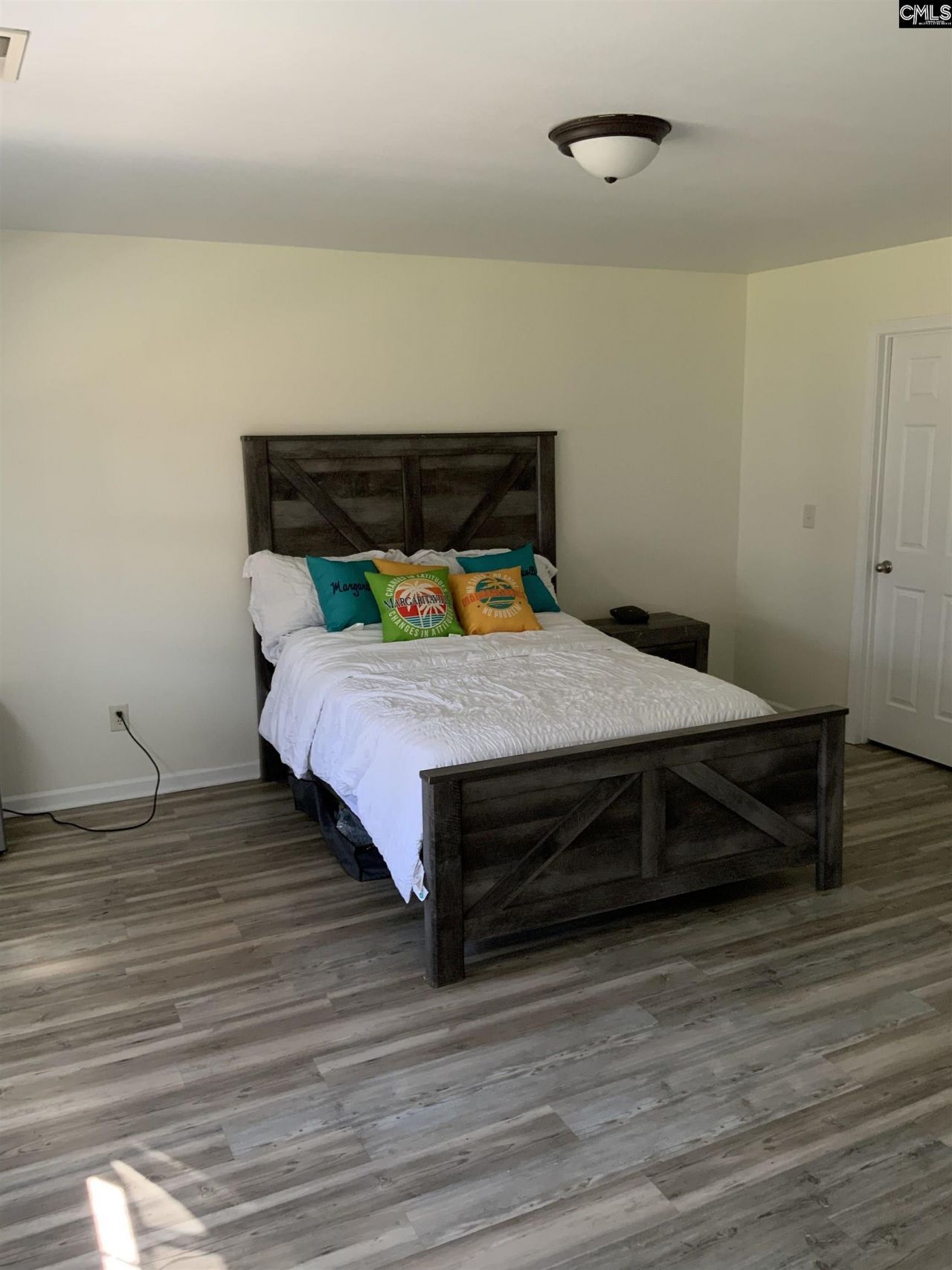 563 Silver Spoon Lane Photo 7