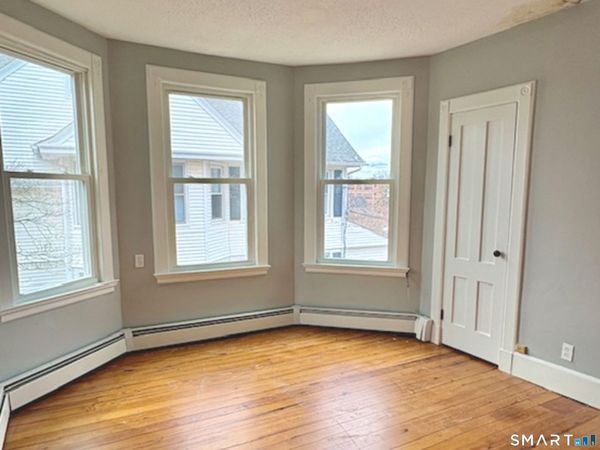 17 Wilford, Unit 2, Branford, CT 06405