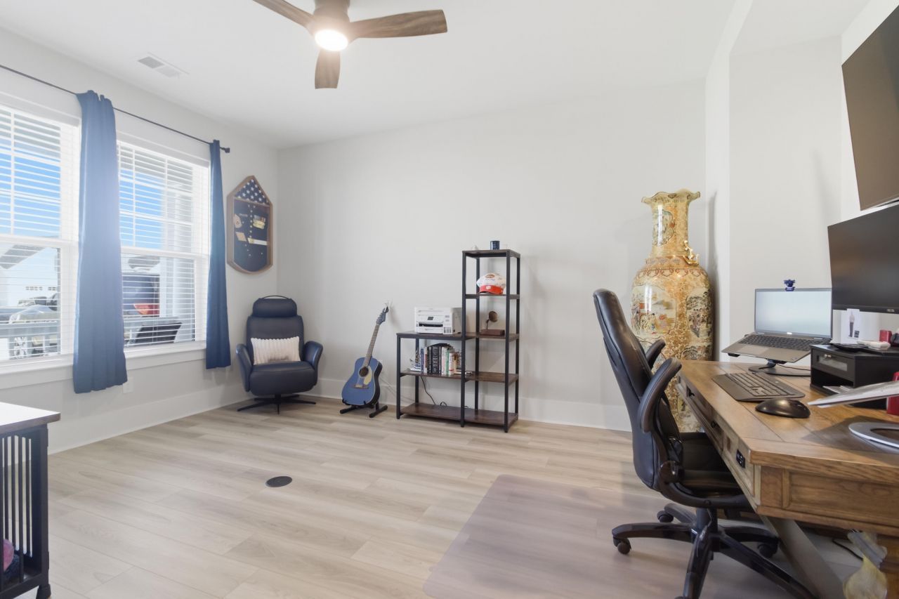 153 Collared Dove Court Photo 15