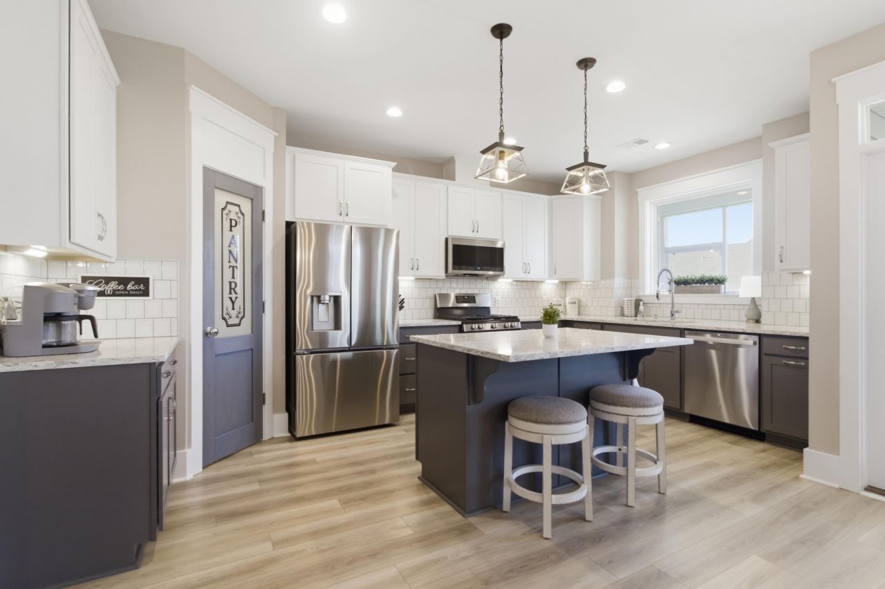 153 Collared Dove Court Photo 32