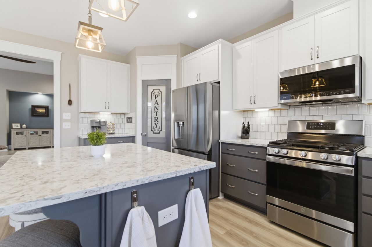 153 Collared Dove Court Photo 34