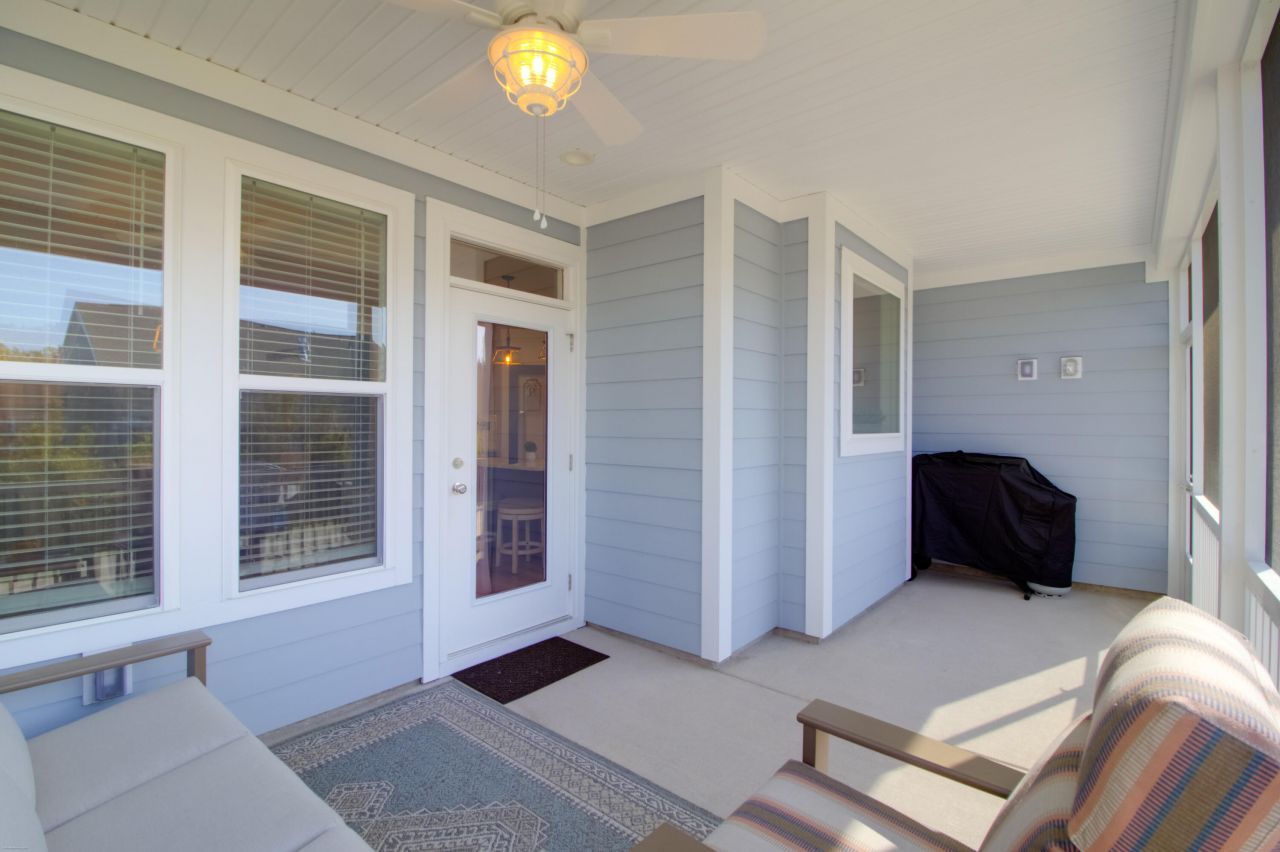 153 Collared Dove Court Photo 43