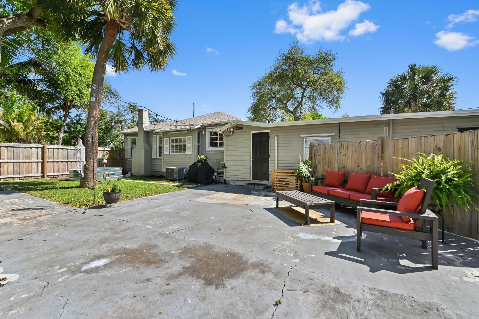 1501 N D Street, Lake Worth Beach, FL 33460 Photo