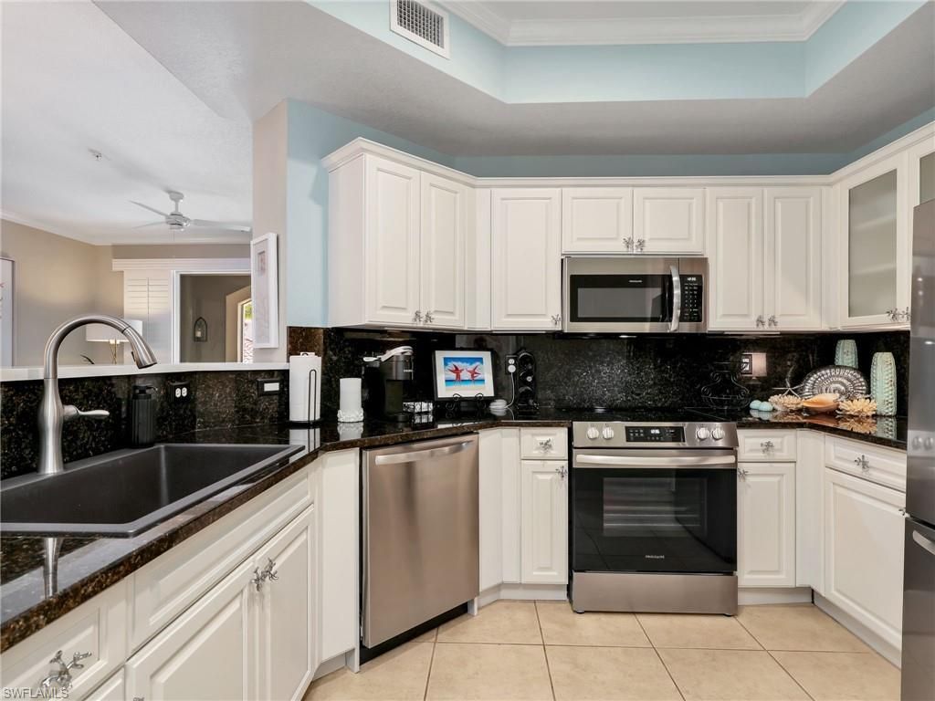 8561 Evernia Ct, Unit 203, Estero, FL 34135 Photo