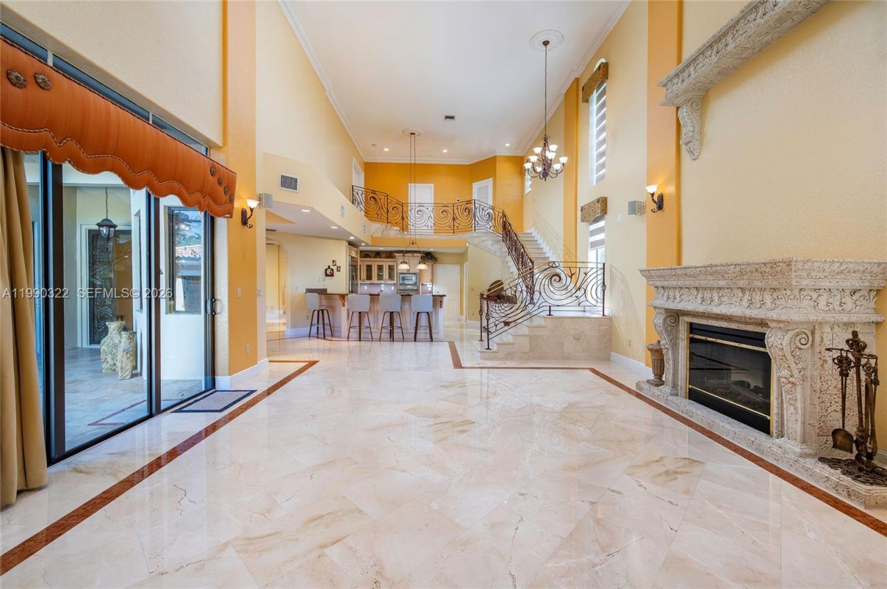 588 Miller Dr , Miami Springs, FL 33166 Photo