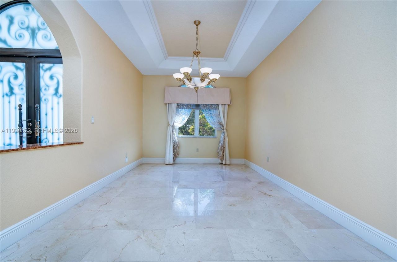 588 Miller Dr, Miami Springs, FL 33166 Photo