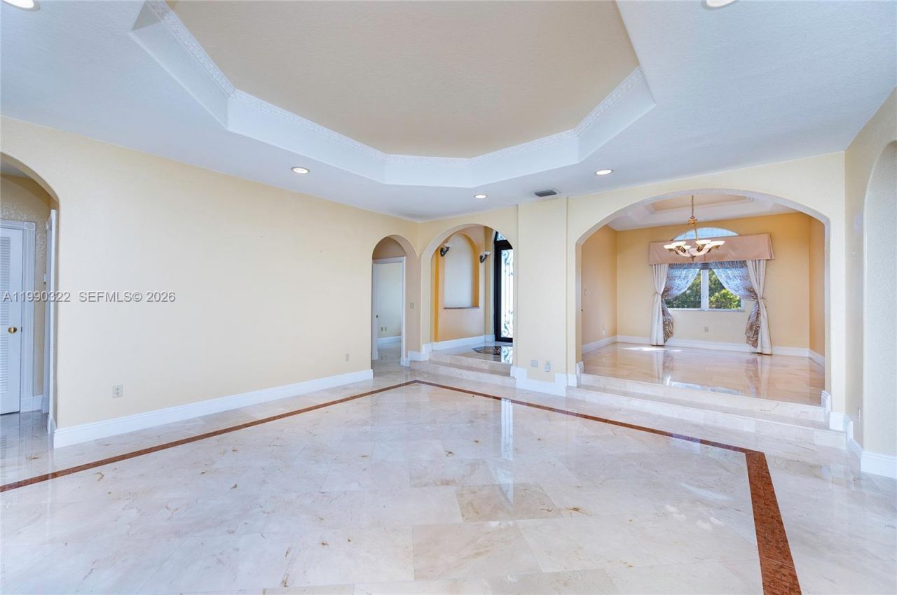 588 Miller Dr, Miami Springs, FL 33166 Photo