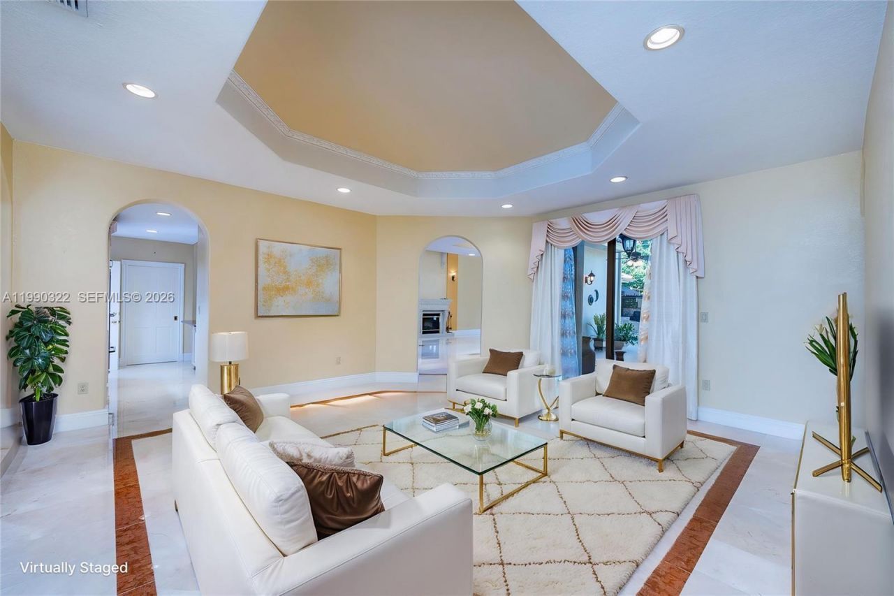 588 Miller Dr, Miami Springs, FL 33166 Photo